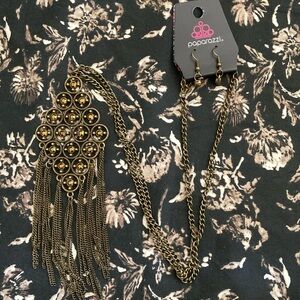new paparazzi necklace and earring set
